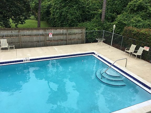 4th image of 3107 Woods Way #3103-3