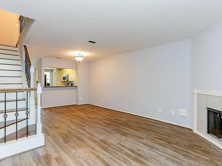 2810 Grants Lake Blvd #1204 — Photo 4