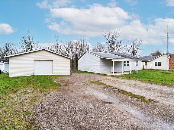 2nd image of 4975 Selma Pike