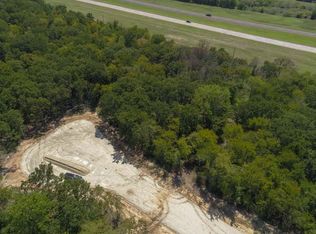 102 Oak Ridge Rd, Mabank, TX 75156