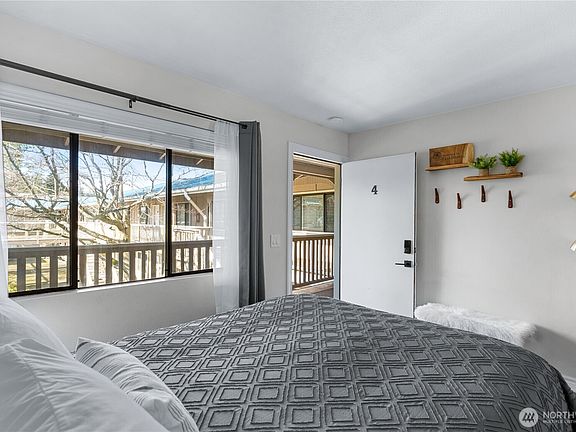 3rd image of 250 Tucker Avenue #4
