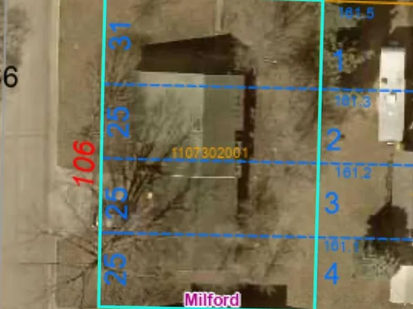 809 6th St, Milford, IA 51351