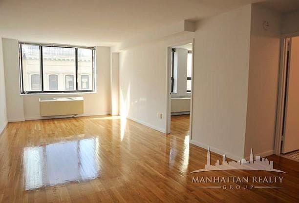 2nd image of 121 Reade St APT 5B