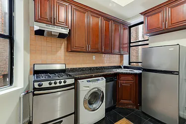 Rented by REZI