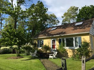32 Peconic Ave, Southampton, NY 11968