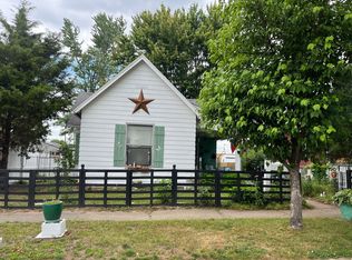 314 W 8th St, Seymour, IN 47274