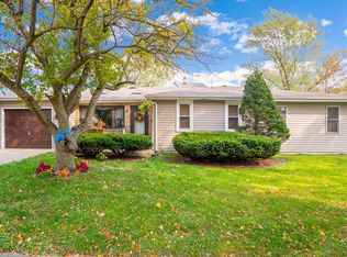 302 N Prairie Ave, Joliet, IL 60435