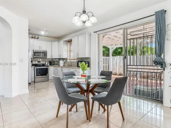 27255 SW 138th Ct, Homestead, FL 33032