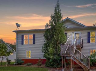 31 Brady Rd, Saugerties, NY 12477