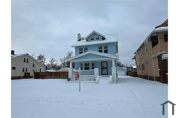 Building Photo - 3854 E 146th St