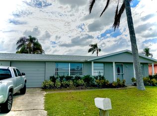 3852 Star Island Dr, Holiday, FL 34691