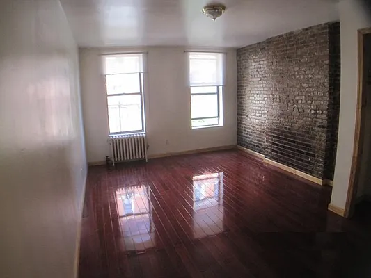 Rented by City Connections Realty | media 20