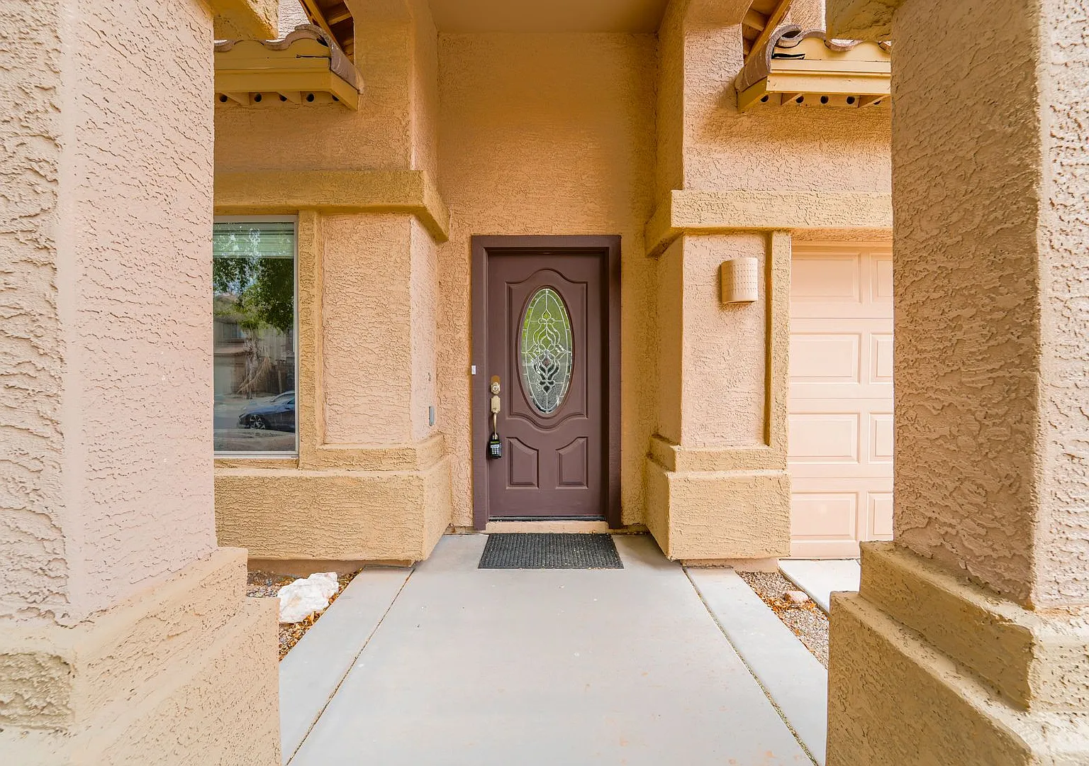 Spacious San Tan Valley Home | 4 Beds, Loft + Grass Backyard — Photo 4