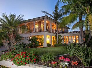 5215 Pacifica Dr, San Diego, CA 92109