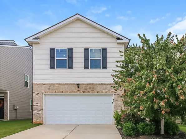 44 Silver Birch Pass, Newnan, GA 30265