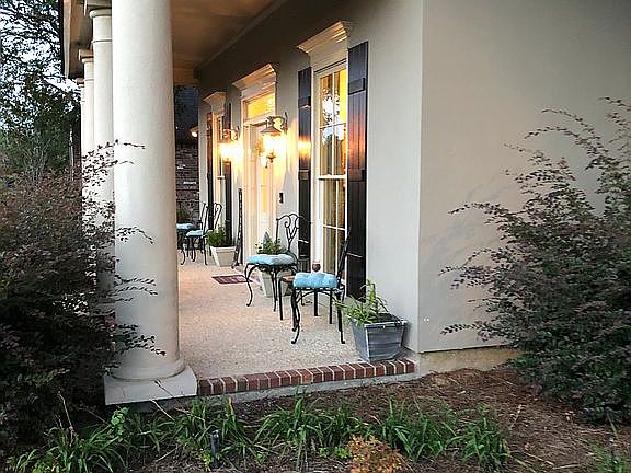 3rd image of 17534 Lake Vista Dr