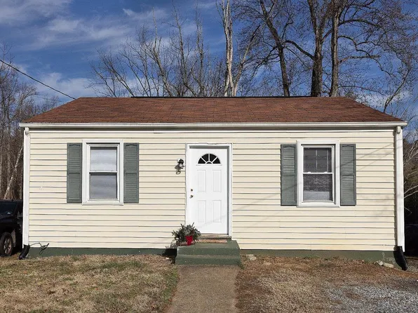 825 Old Forest Rd, Lynchburg, VA 24501