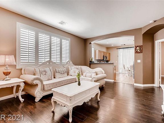 3rd image of 3287 Crown Cove Ct