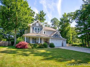 14415 Manor Rd, Grand Haven, MI 49417