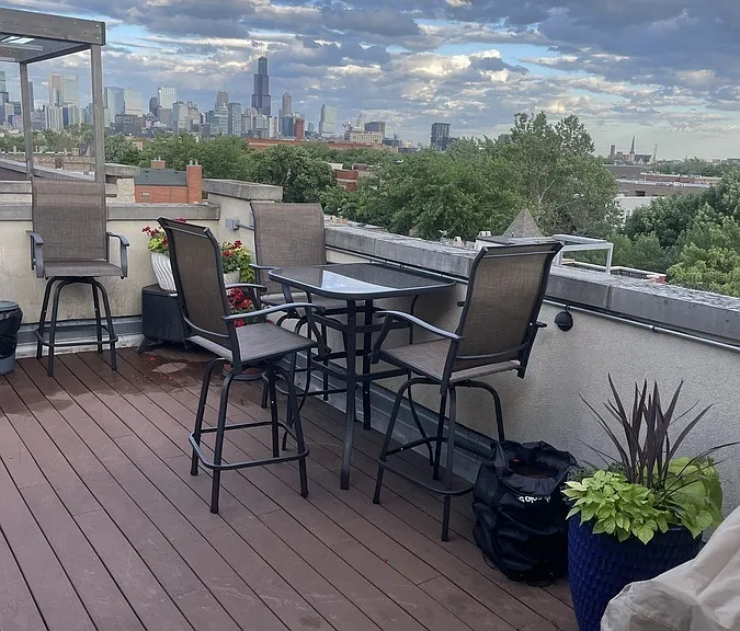 2033 W Superior St #4W — Photo 33