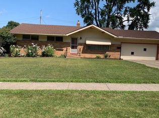 6173 Fieldstone Trl, Seven Hills, OH 44131