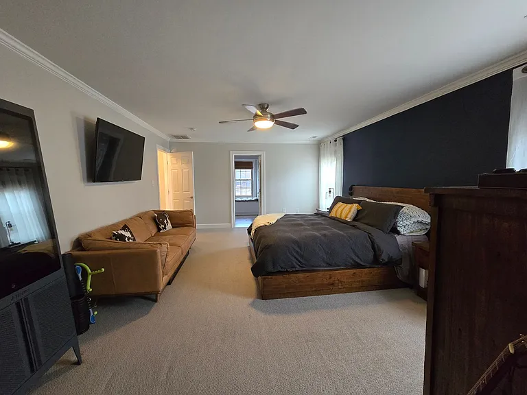 409 N Fulton St — Photo 20
