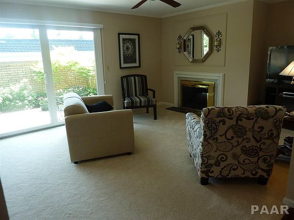 4th image of 810 W Loire Ct APT 107