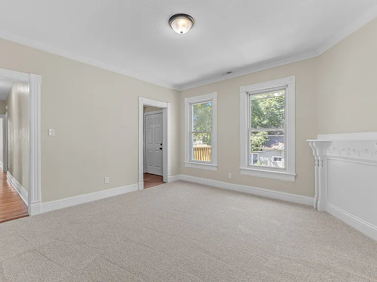 1611 McDaniel St #A — Photo 32