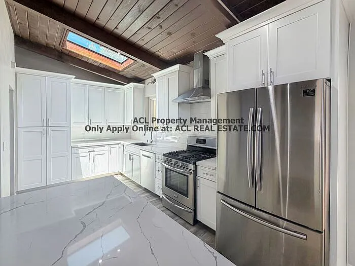 18372 Joseph Dr — Photo 3