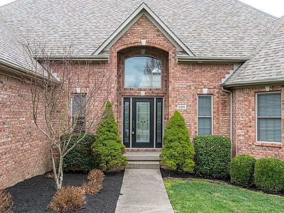 2nd image of 808 Brighton Ct