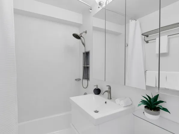 345 East 73rd Street image 6 of 13