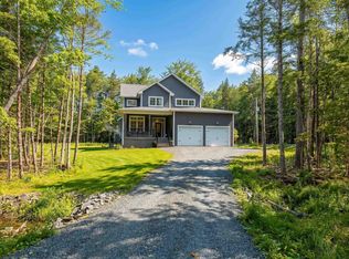 38 Acorn Dr, Halifax, NS B2T 1B2