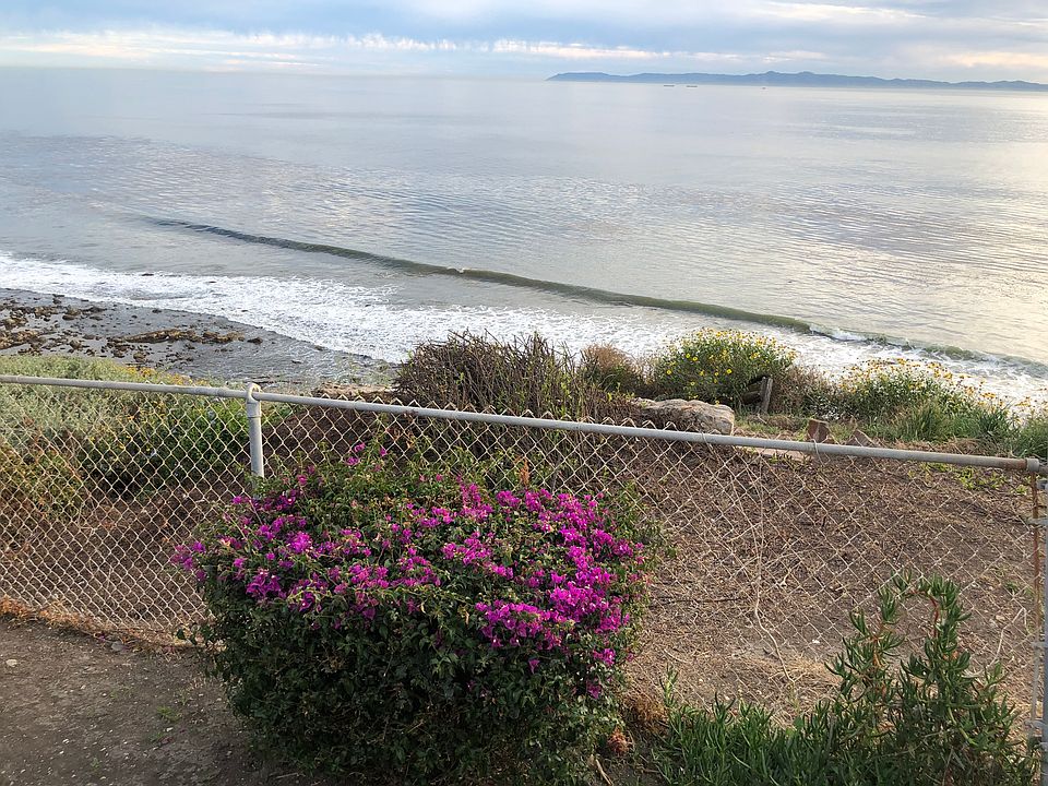 2nd image of 1365 W Paseo Del Mar