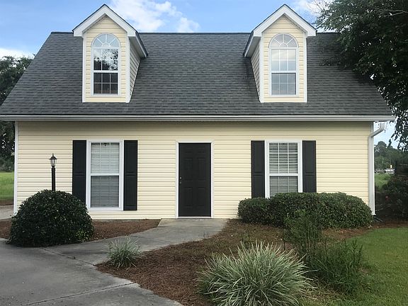 2 Car Detached Garage 