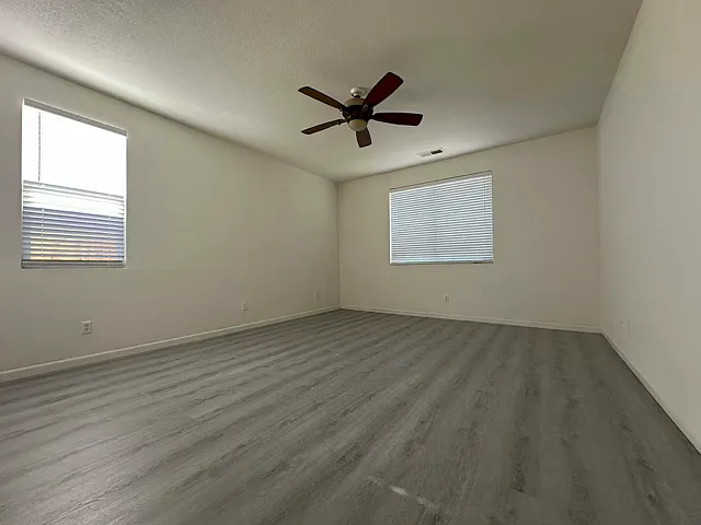 5309 McLean Dr — Photo 13