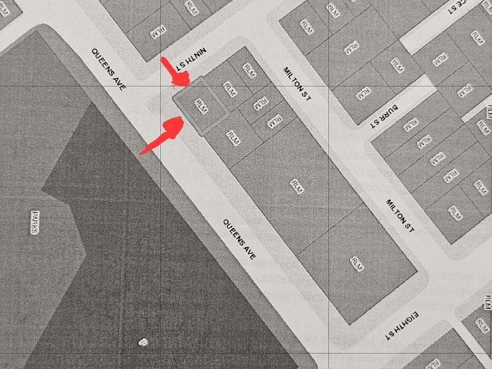 2nd image of 823 Queens Ave