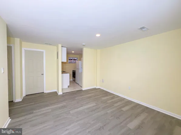 9614 Meadow Lark Ave, Upper Marlboro, MD 20772