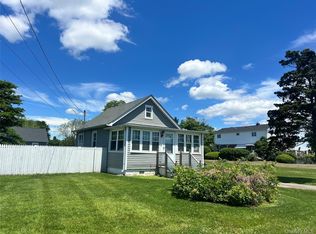 3 Quail Rd, Mastic Beach, NY 11951