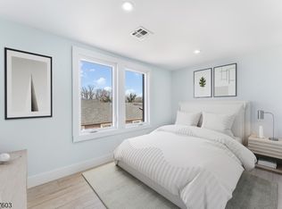 103 Maple Ave FLOOR 2, Montclair, NJ 07042