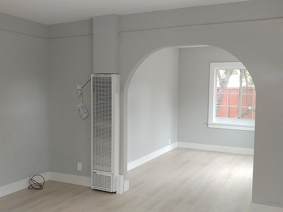 5th image of 1051 Boranda Ave #1