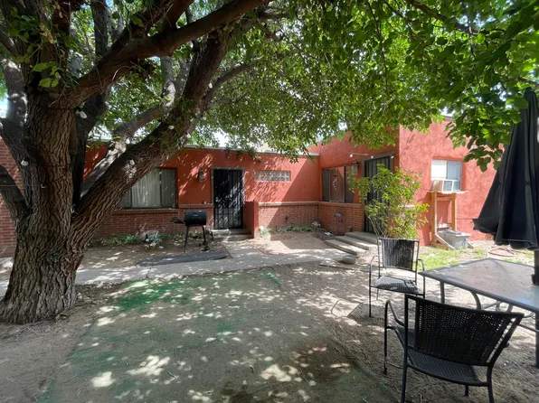 304 Texas St NE, Albuquerque, NM 87108