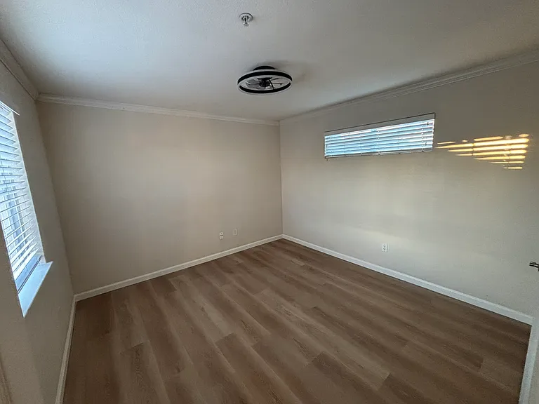upstairs bedroom 2