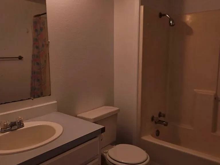 460 Talmadge Rd — Photo 16