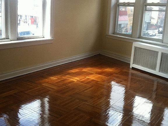 large living room, beautiful wood floors