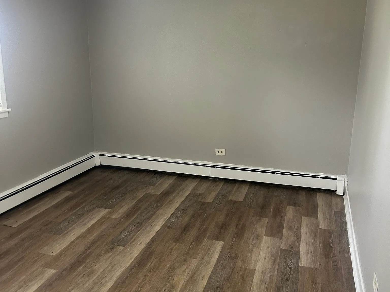 2 bed, 1000 sqft, $1,450 — Photo 3