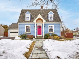 34 Rose Ave, Marblehead, MA 01945