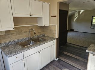 3618 S 46th St, Milwaukee, WI 53220