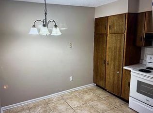 251 Rast St APT J-4, Sumter, SC 29150