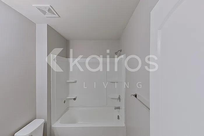 127 Village Creek Dr — Photo 12