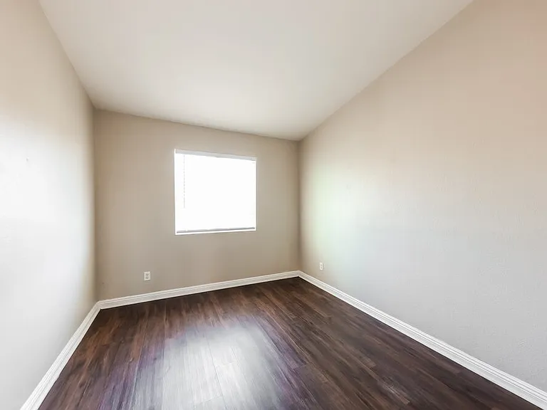 6634 W Pima St — Photo 14